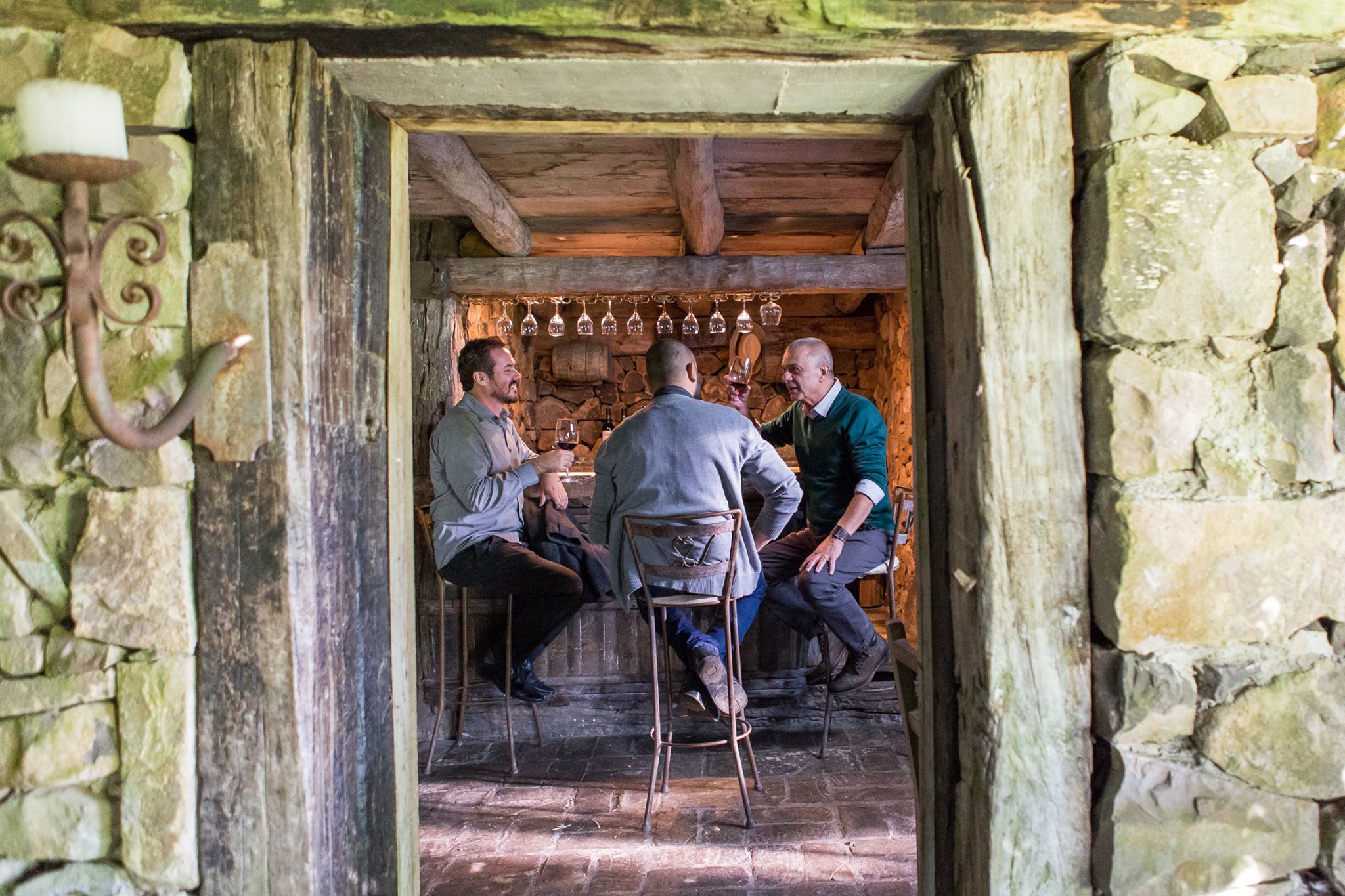 11280540_836346153114065_684115237_o